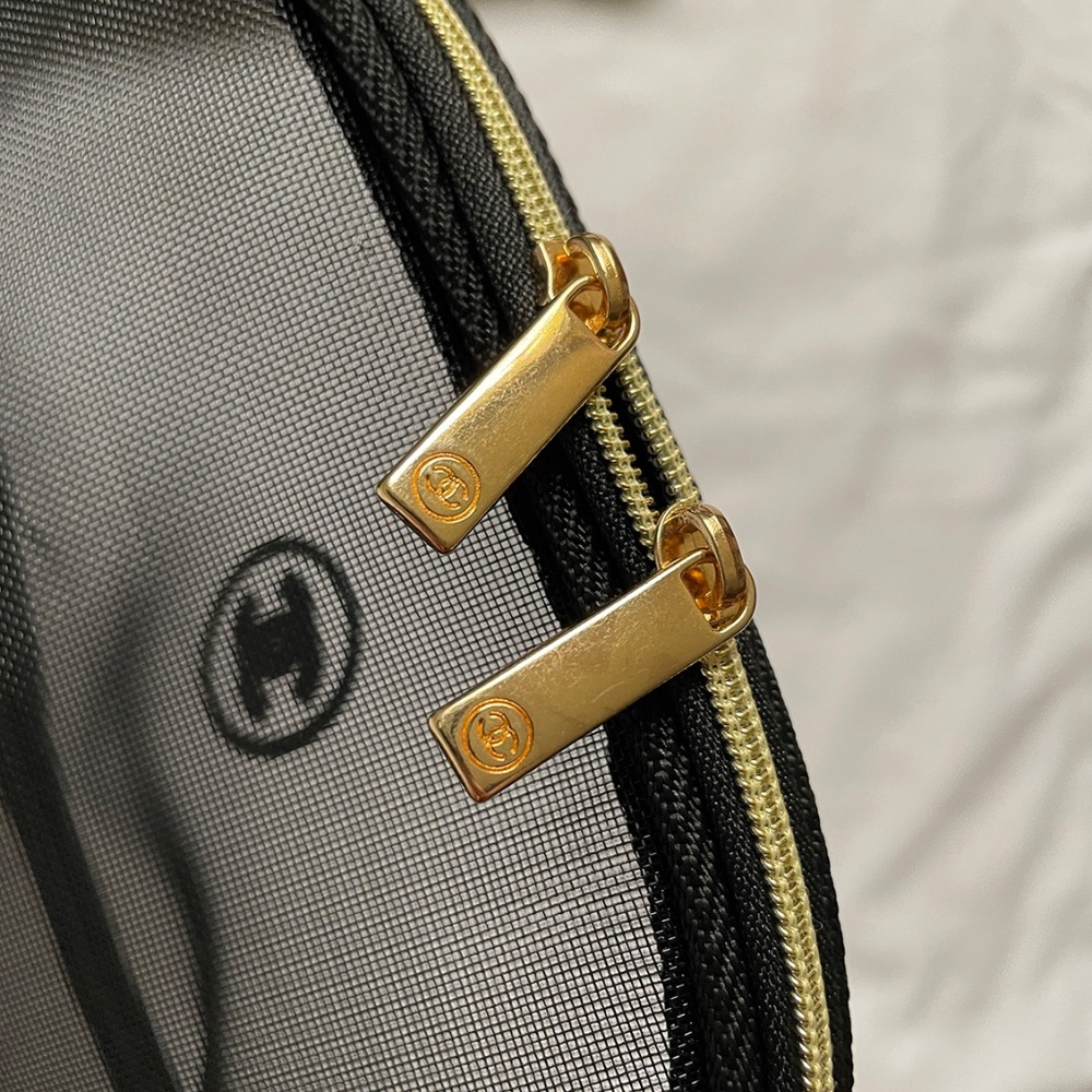 ~Chanel GWP Black Mesh Tote Bag with Gold Chain Straps - Picture 14 of 15